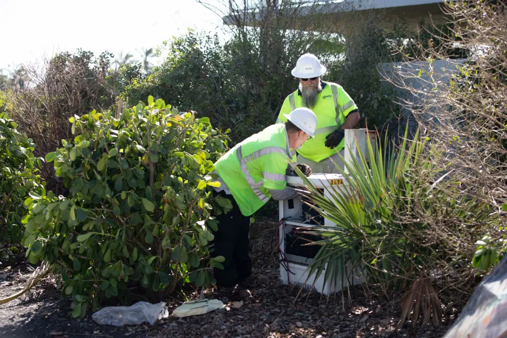 Comcast field technicians work to restore information services 