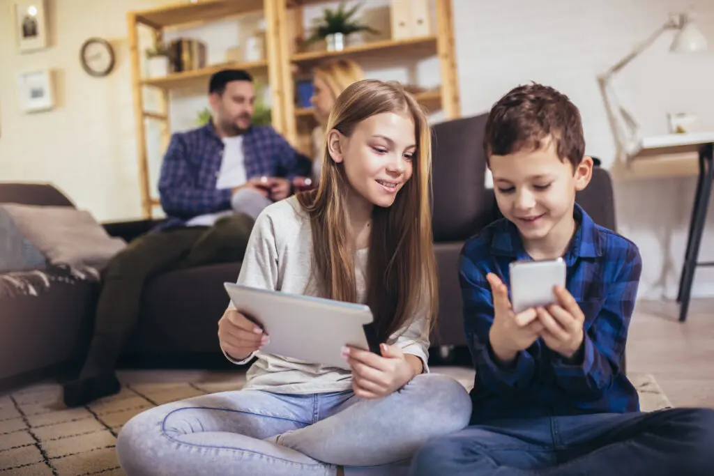 With Xfinity Internet and WiFi, residents of Florida enjoy high speed, reliable and secure streaming, gaming and talking with Xfinity internet plans at home.