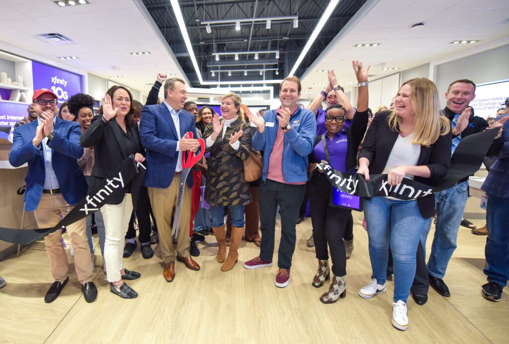 Comcast celebrates the opening of the Sarasota County Xfinity store.