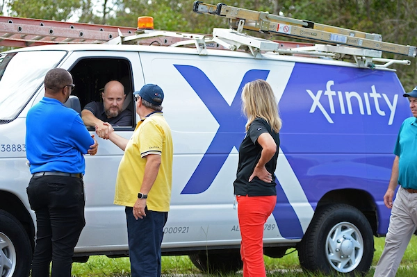 Comcast Technicians and Volunteers Prove the Power of Teamwork in Back-to-Back Hurricanes